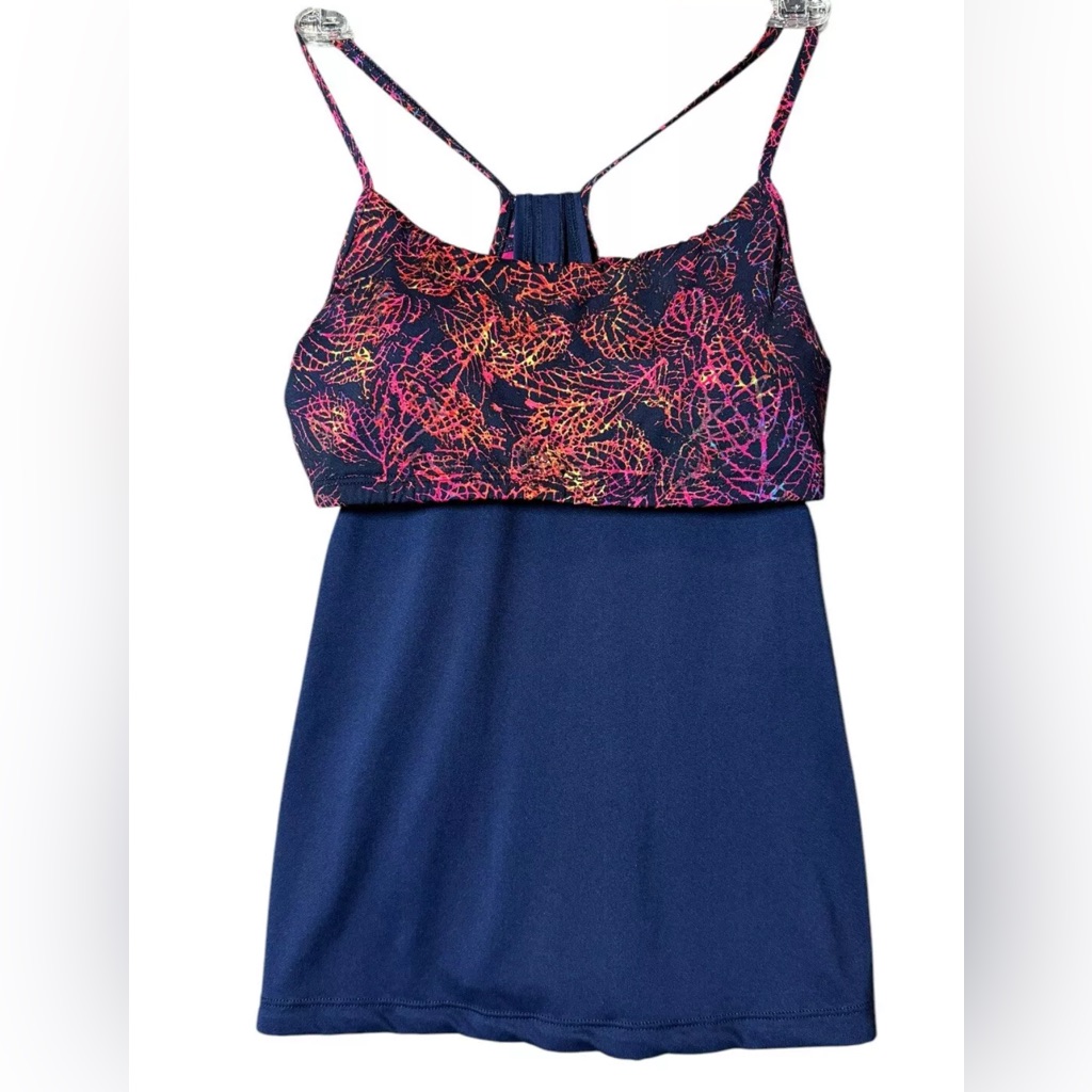 Nike Swim New Tankini Swimsuit Top Only Women's Size Medium Racerback Nwt Purple